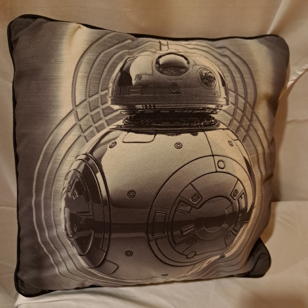 Star Wars Pillow (1)